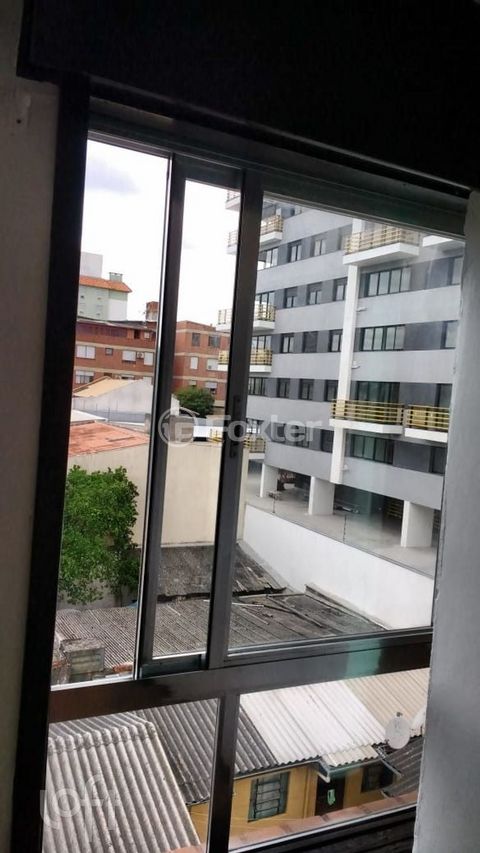 Image 3 - 917605