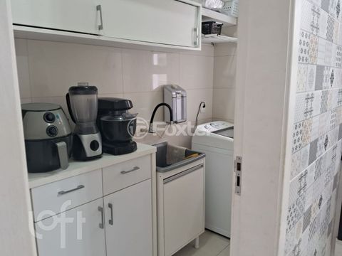 Image 3 - 917610
