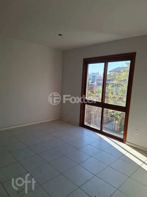 Image 8 - 917613