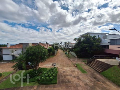 Image 13 - 917622