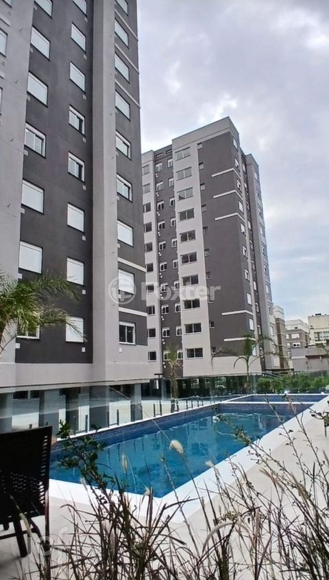 Image 3 - 917629