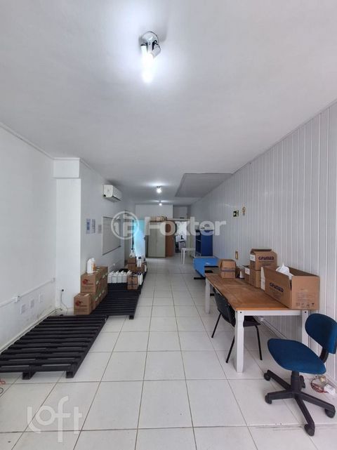 Image 3 - 917631