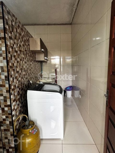 Image 3 - 917639