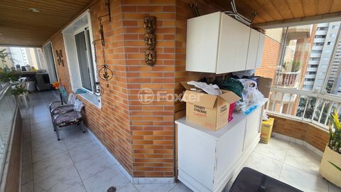 Image 4 - 917702
