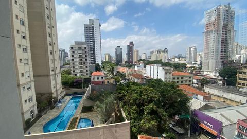 Image 16 - 917715