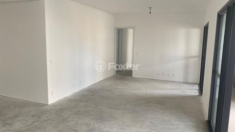 Image 1 - 917715