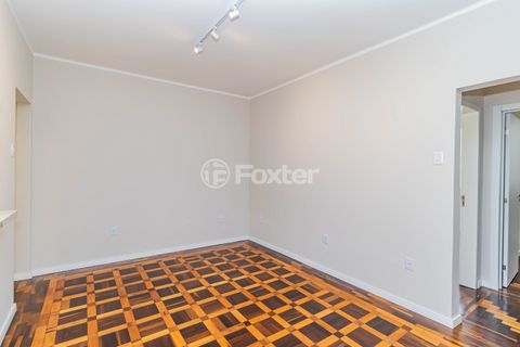 Image 3 - 917717