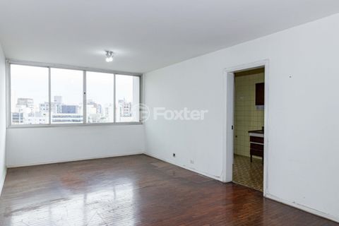 Image 1 - 917746