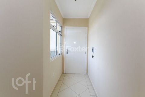 Image 3 - 917749