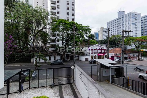 Image 10 - 917768