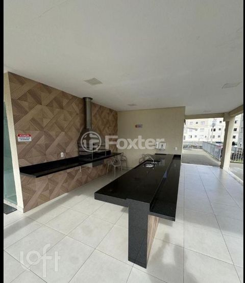 Image 5 - 917785