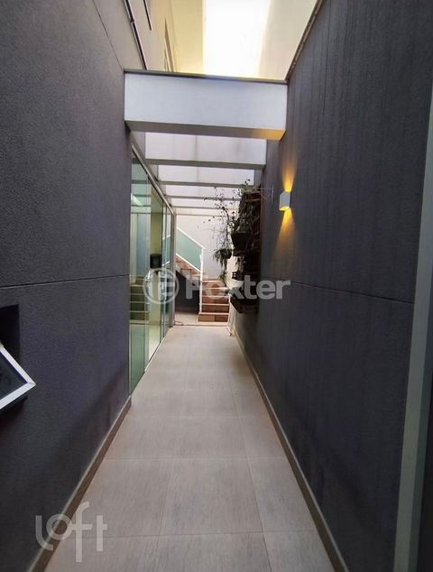 Image 4 - 917788