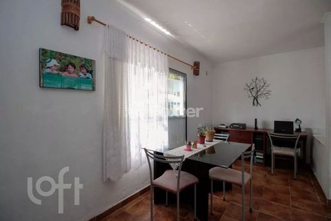 Image 3 - 917805