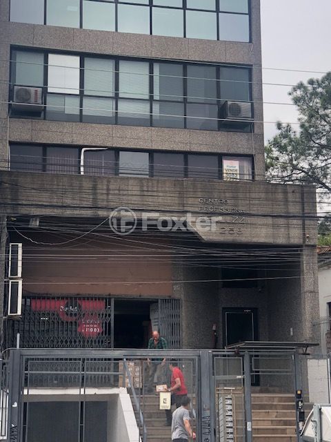 Image 10 - 917809