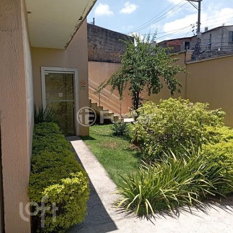 Image 3 - 917832