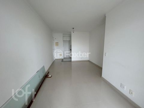 Image 1 - 917834