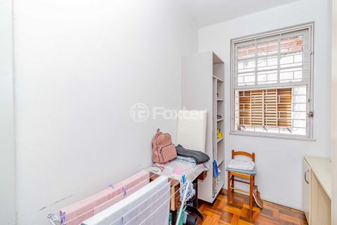 Image 19 - 917853