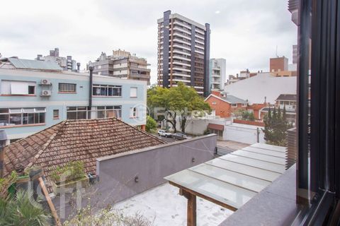 Image 10 - 917871