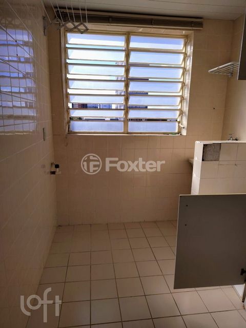 Image 3 - 917886