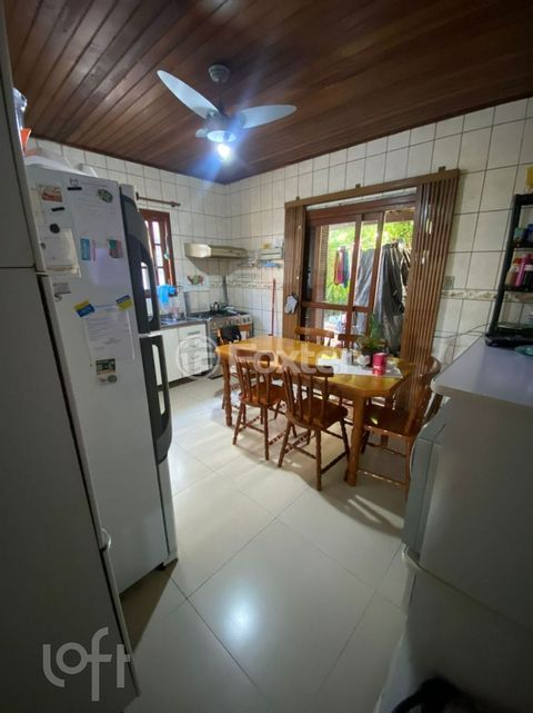Image 11 - 917904