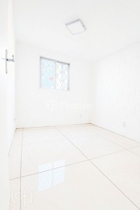 Image 1 - 917924