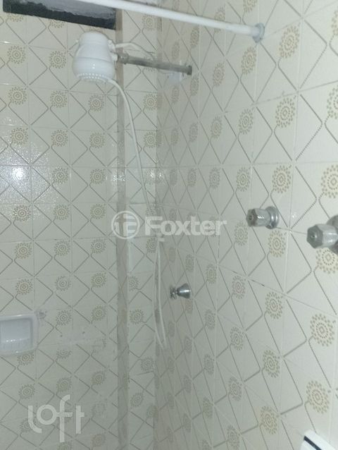 Image 6 - 917936