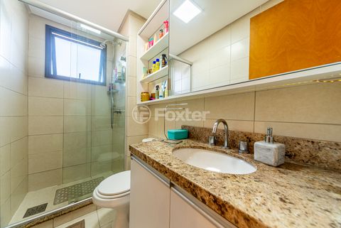 Image 8 - 917944