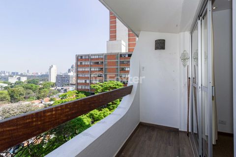 Image 6 - 917948