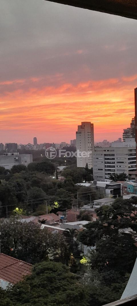Image 5 - 917948