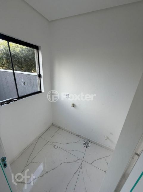 Image 4 - 917951