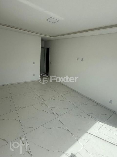 Image 10 - 917951