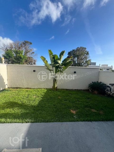 Image 7 - 917955