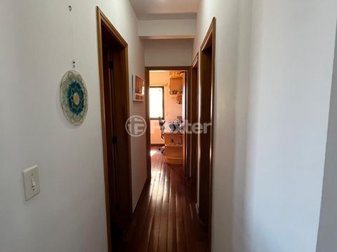 Image 5 - 917962