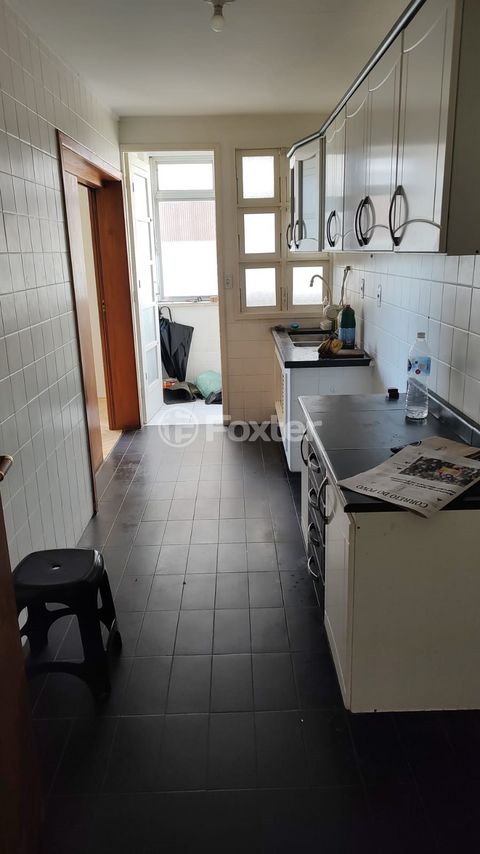 Image 5 - 917973