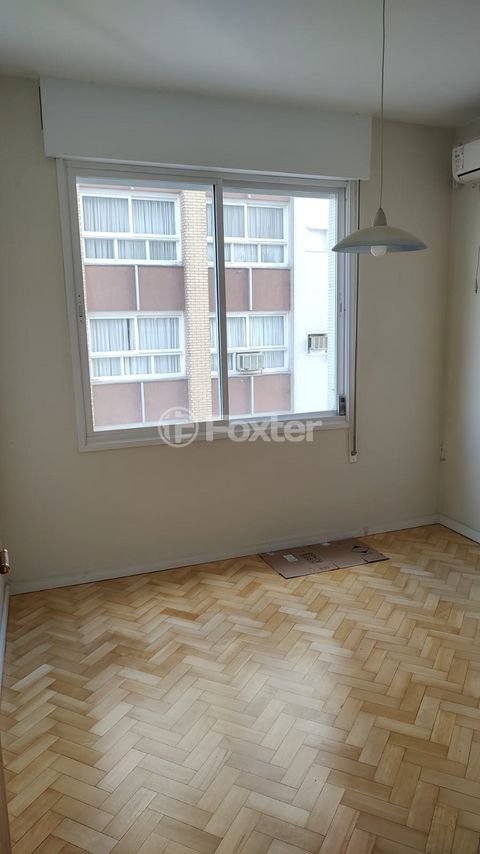 Image 4 - 917973