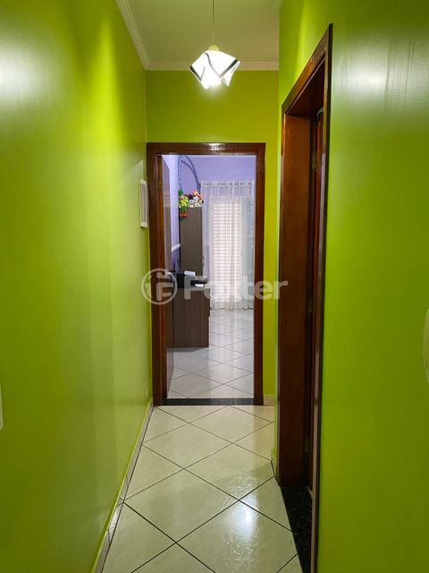Image 4 - 917982