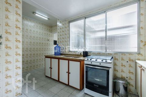 Image 15 - 917986