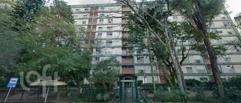 Image 8 - 917992