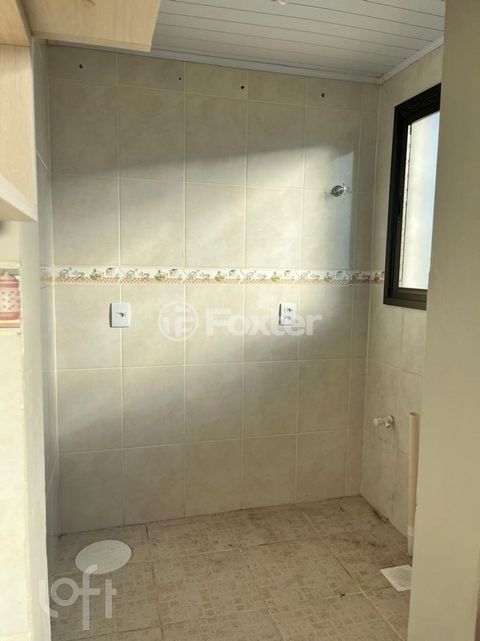 Image 5 - 918004