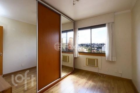 Image 8 - 918009
