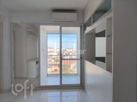 Image 7 - 918056