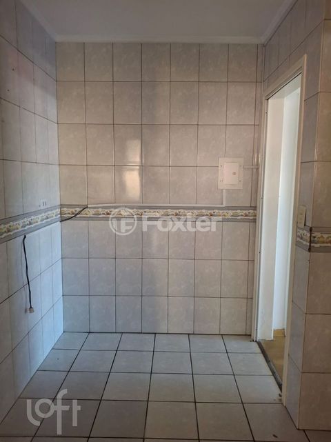 Image 3 - 918058