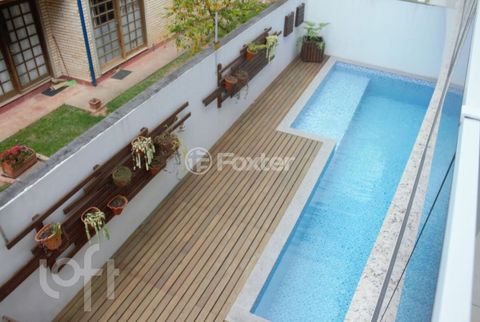 Image 9 - 918086
