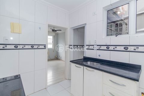 Image 7 - 918098