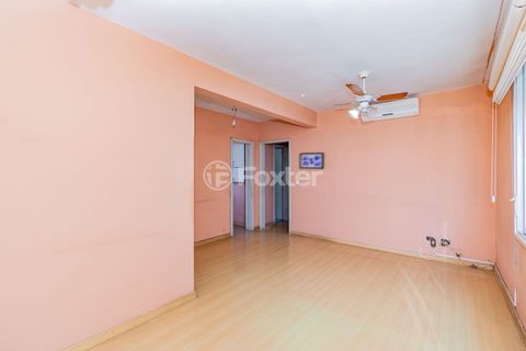 Image 3 - 918105