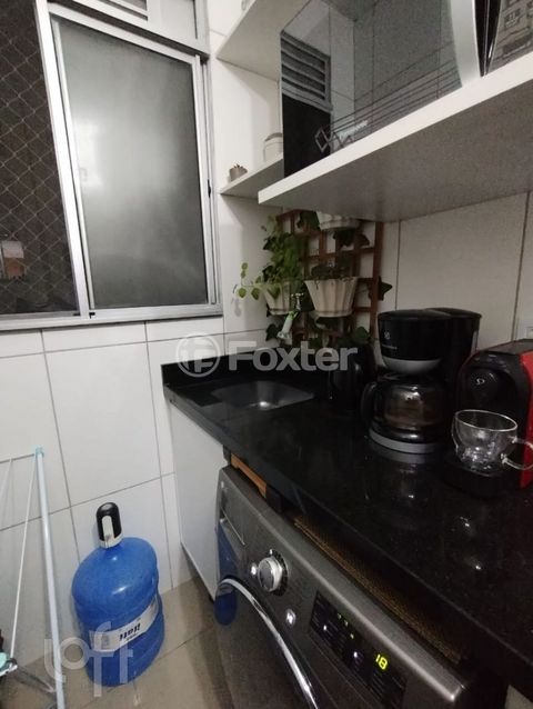 Image 17 - 918125