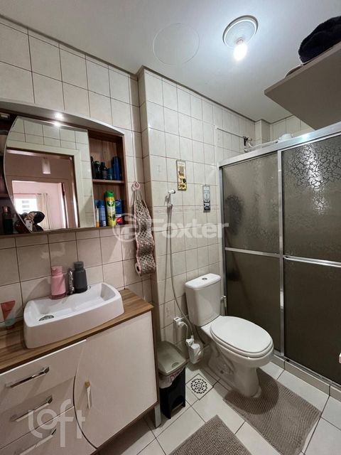 Image 1 - 918129