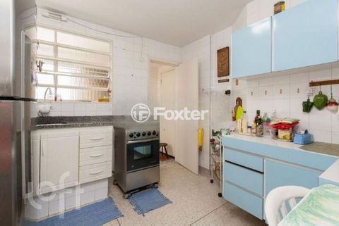 Image 4 - 918145