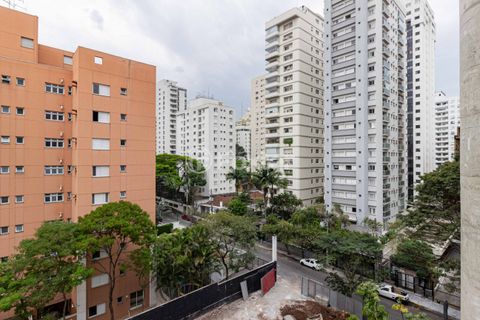 Image 5 - 918175