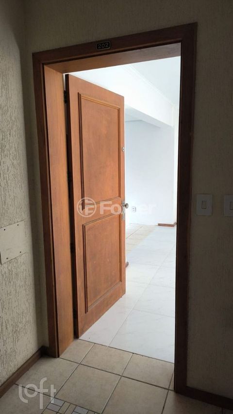 Image 3 - 918179